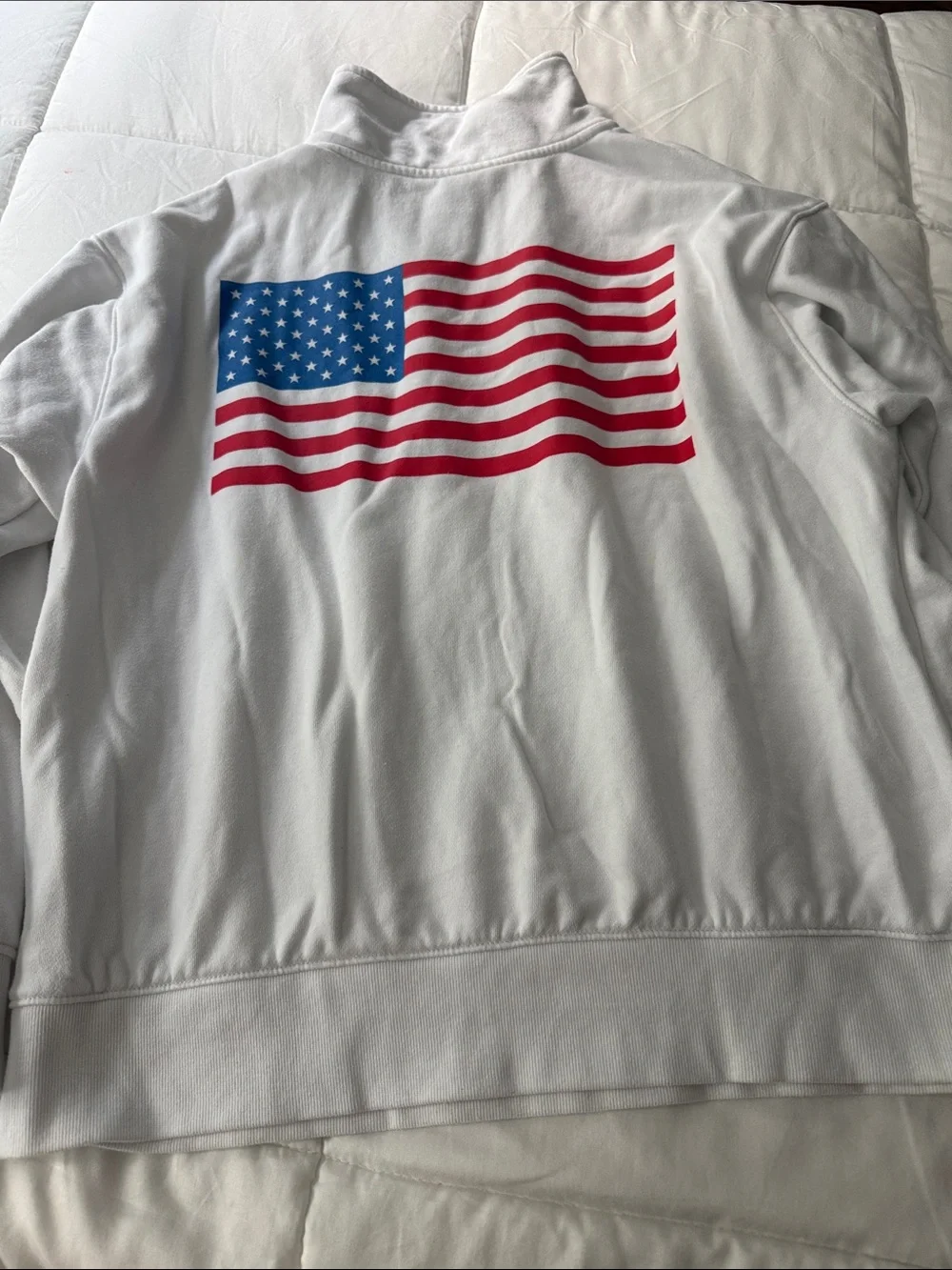 White USA Embroidered Quarter-Zip Pullover Sweater size large
